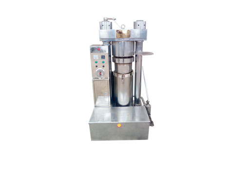 6YY-240型液壓榨油機(jī)(圖1) 6YY-240型液壓榨油機(jī)(圖1)